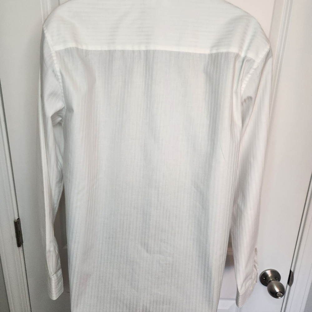 Classic White Men's Shirt - Picture 6 of 6